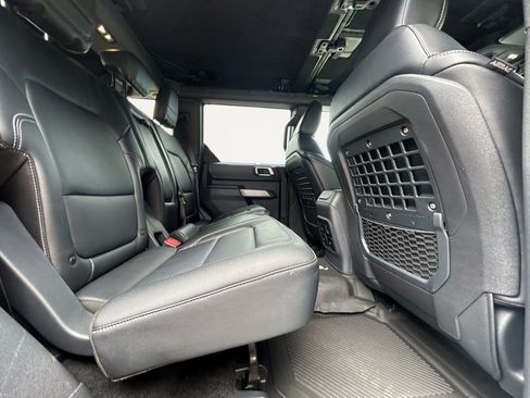 Used 2021 Ford Bronco First Edition AWD/4WD image 11