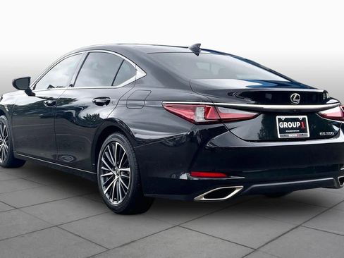 Used 2025 Lexus ES 350 w/ Premium Package FWD image 12