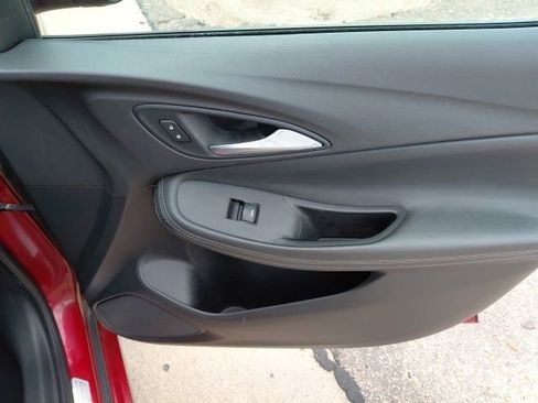 Used 2020 Buick Encore GX Preferred w/ Sport Touring Package FWD image 30