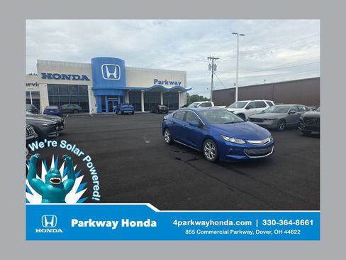 Used 2018 Chevrolet Volt Premier w/ Driver Confidence Package FWD image 1
