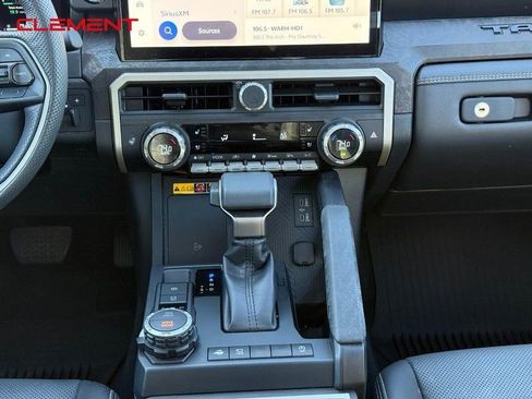 Used 2025 Toyota Tacoma Limited image 16