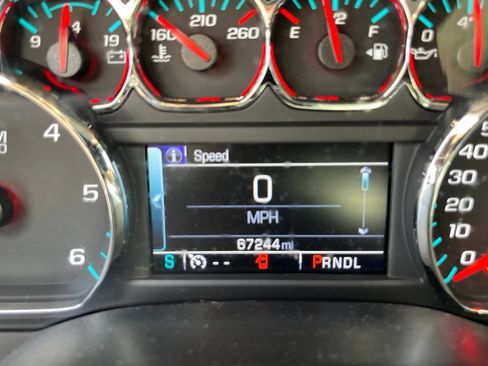 Used 2017 Chevrolet Silverado 1500 LT w/ True North Edition AWD/4WD image 20