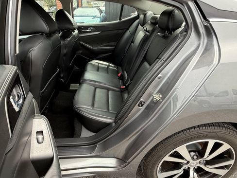Used 2016 Nissan Maxima 3.5 SV FWD image 17