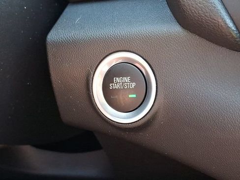 Used 2024 GMC Terrain SLE AWD/4WD image 25