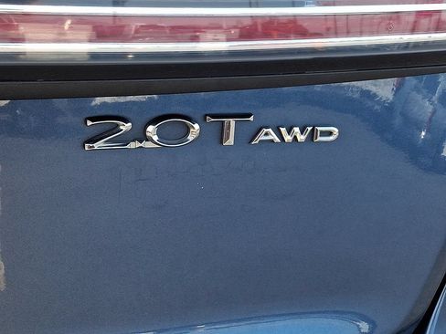 Used 2019 Lincoln Nautilus Reserve AWD/4WD image 30