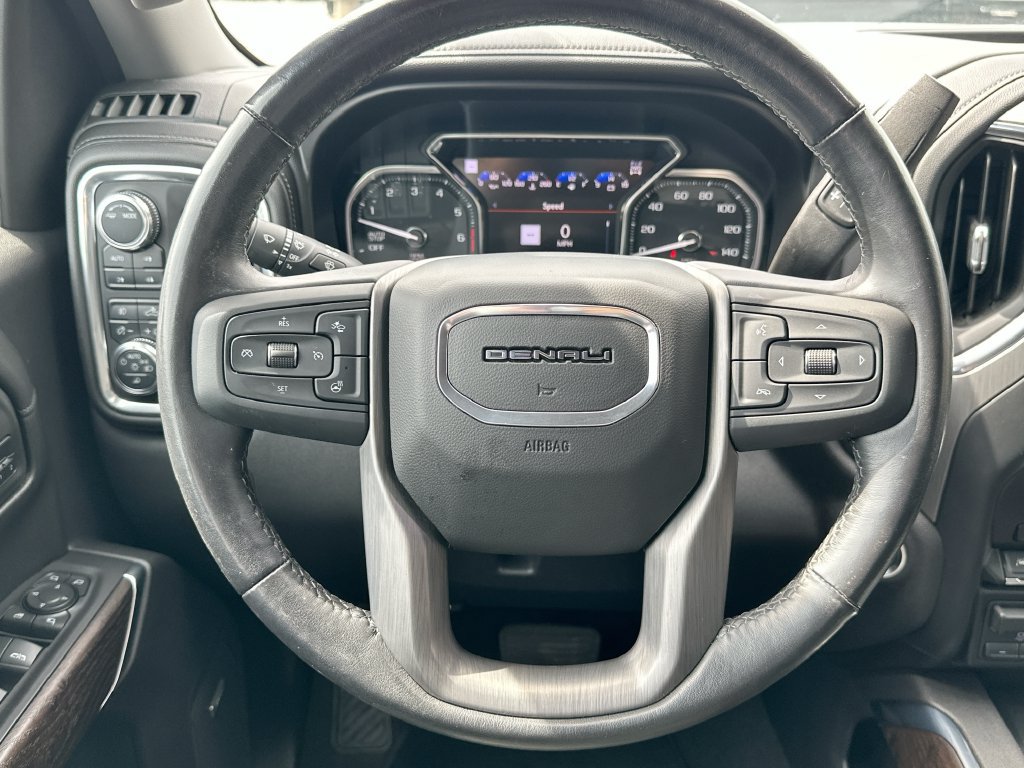 Used 2021 GMC Sierra 1500 Denali w/ Denali Ultimate Package AWD/4WD image 18