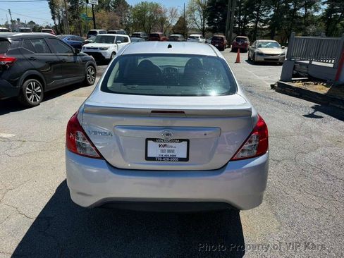 Used 2017 Nissan Versa S Plus image 6