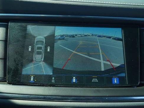 Used 2024 Buick Enclave Premium image 30