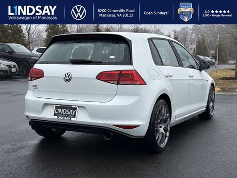 Used 2017 Volkswagen GTI SE image 2