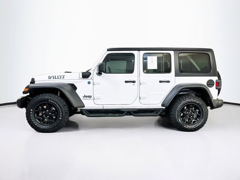 Used 2023 Jeep Wrangler Unlimited AWD/4WD image 4