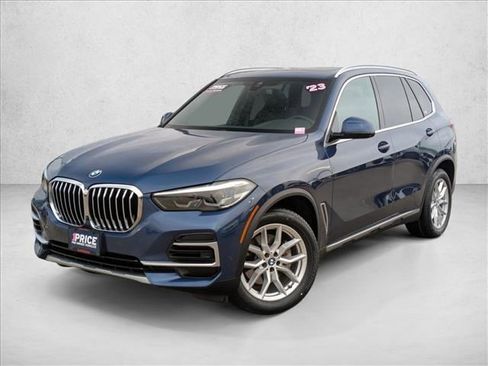 Used 2023 BMW X5 xDrive40i w/ Parking Assistance Package image 1