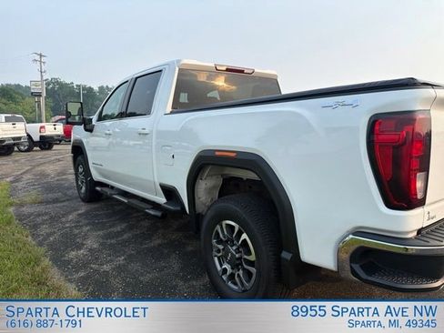 Used 2023 GMC Sierra 2500 SLE AWD/4WD image 6