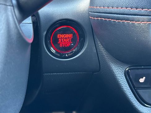 Certified 2025 Honda HR-V Sport image 24