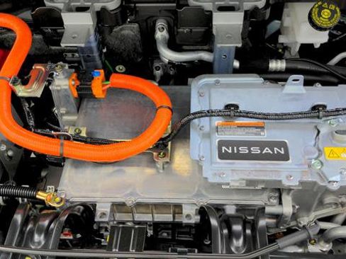 Certified 2023 Nissan Ariya FWD image 41