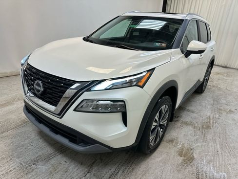Certified 2023 Nissan Rogue SV w/ SV Premium Package image 10