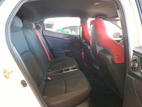 Used 2017 Honda Civic Type R image 9