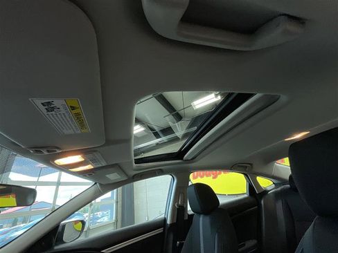 Used 2018 Honda Civic EX image 13