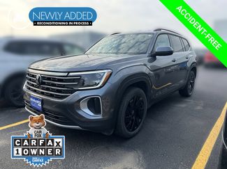 Used 2024 Volkswagen Atlas SE w/ Black Wheel Package AWD/4WD video 1