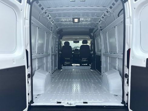 New 2026 RAM ProMaster 2500 w/ Convenience Group FWD image 14