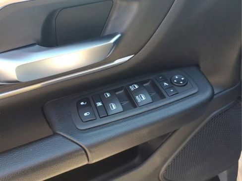 Used 2023 RAM 1500 Big Horn AWD/4WD image 14