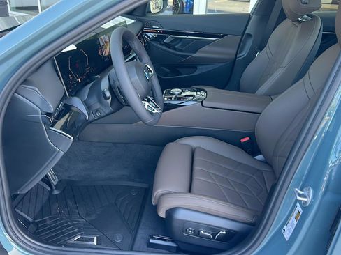 New 2026 BMW 530i w/ M Sport Package image 9