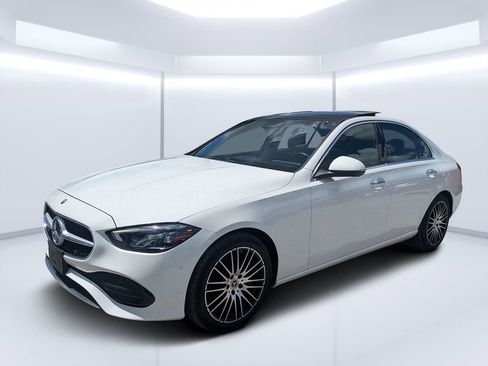 Used 2024 Mercedes-Benz C 300 Sedan image 7