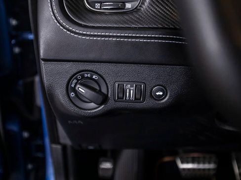 Used 2021 Dodge Charger SRT Hellcat image 37