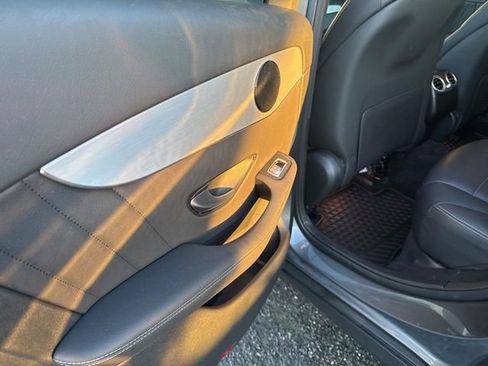 Used 2021 Mercedes-Benz GLC 300 4MATIC image 20