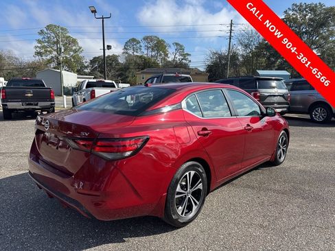 Used 2021 Nissan Sentra SV image 3