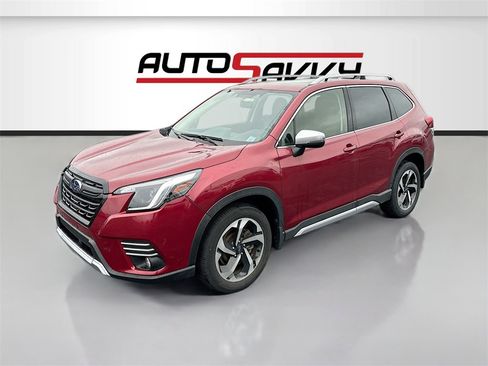Used 2024 Subaru Forester Touring image 3