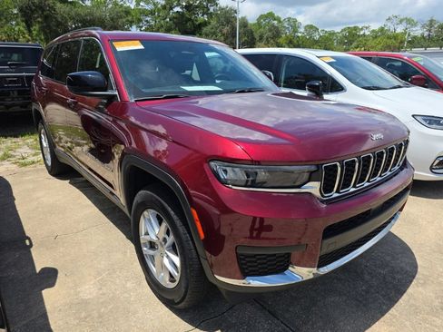 Used 2024 Jeep Grand Cherokee L Laredo w/ Trailer Tow Package AWD/4WD image 7