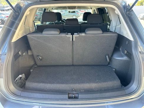 Used 2021 Volkswagen Tiguan S image 4