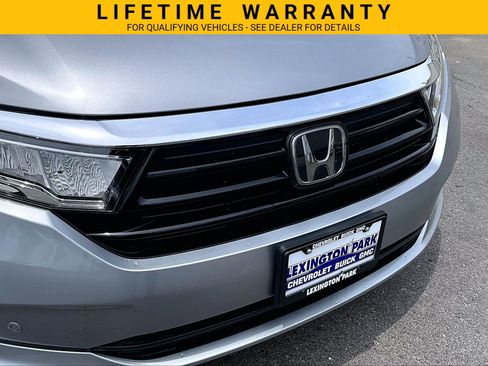 Used 2022 Honda Odyssey Touring image 5