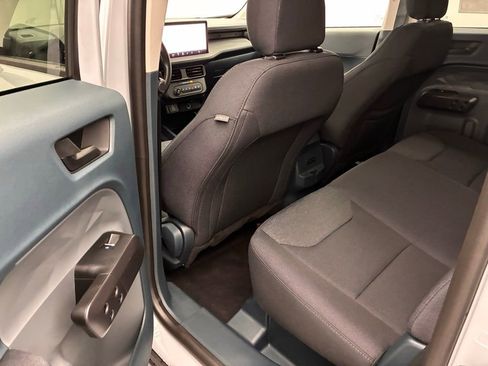 New 2025 Ford Maverick XL image 28