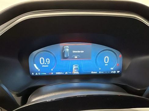 Used 2023 Ford Escape Active w/ Tech Pack #2 AWD/4WD image 17