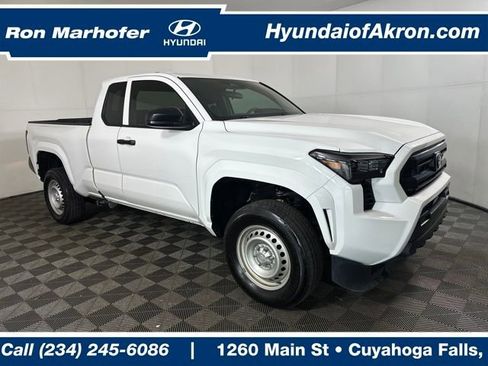 Used 2024 Toyota Tacoma SR image 1