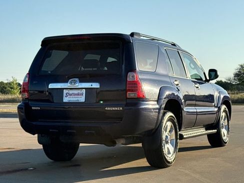 Used 2008 Toyota 4Runner SR5 RWD image 7