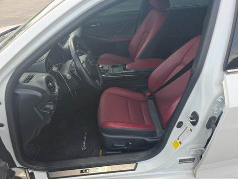 Used 2025 Lexus IS 300 w/ Comfort Package RWD image 4