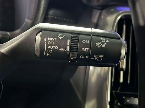 Certified 2024 Lexus LX 600 4WD w/ Appearance Package image 30