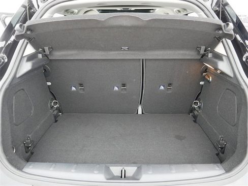 Used 2020 MINI Cooper 4-Door Hardtop w/ Premium Package image 18