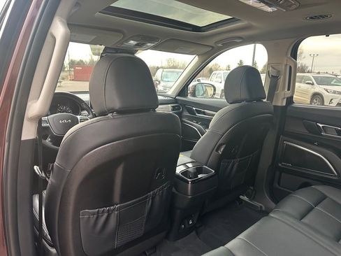 Used 2022 Kia Telluride SX image 22