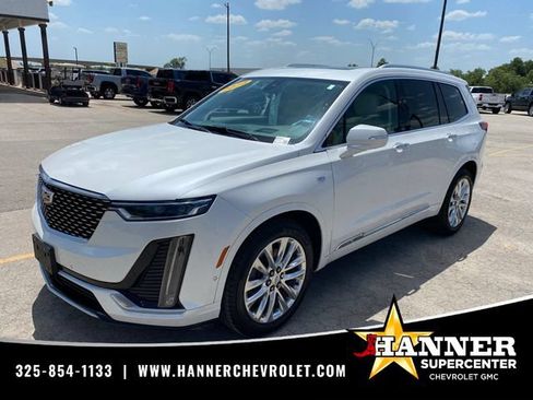 Used 2020 Cadillac XT6 Premium Luxury FWD image 1