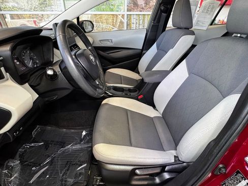 Certified 2024 Toyota Corolla LE w/ LE Premium Package FWD image 23