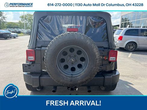 Used 2017 Jeep Wrangler Sport w/ Quick Order Package 24S AWD/4WD image 8