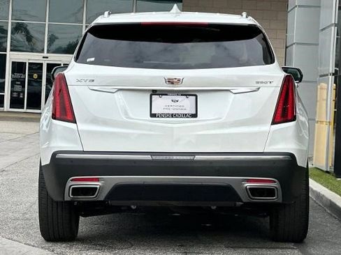 Certified 2023 Cadillac XT5 Premium Luxury image 7
