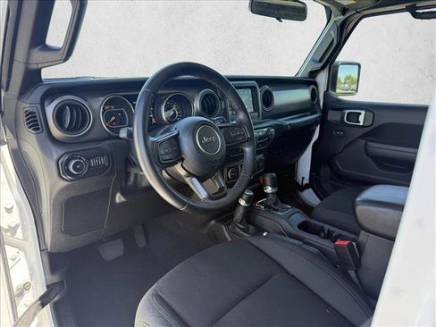 Used 2021 Jeep Wrangler Unlimited Sport AWD/4WD image 10