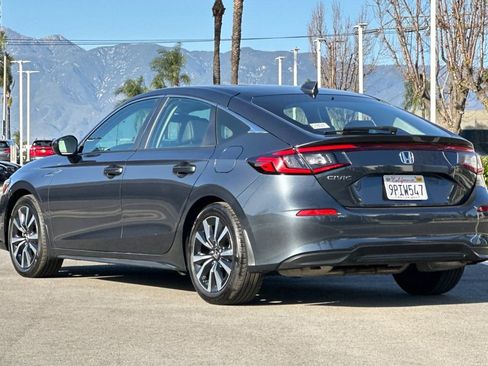 Certified 2024 Honda Civic EX-L image 6