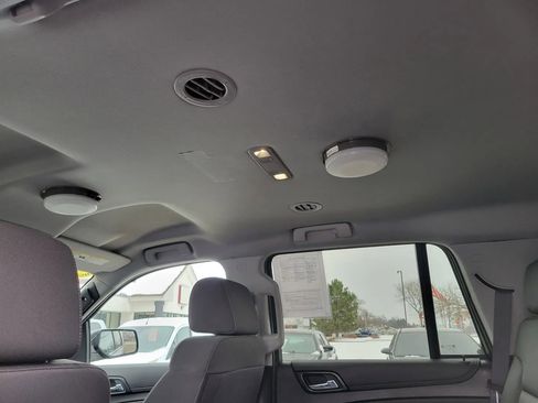 Used 2020 Chevrolet Tahoe 4WD w/ Remote Keyless Entry Package image 29