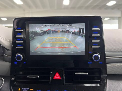 Used 2020 Hyundai Ioniq Blue FWD image 27