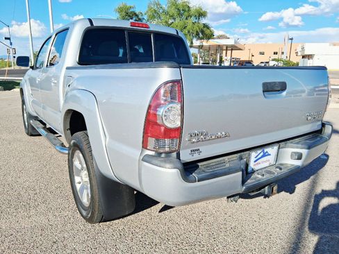 Used 2010 Toyota Tacoma PreRunner RWD image 4
